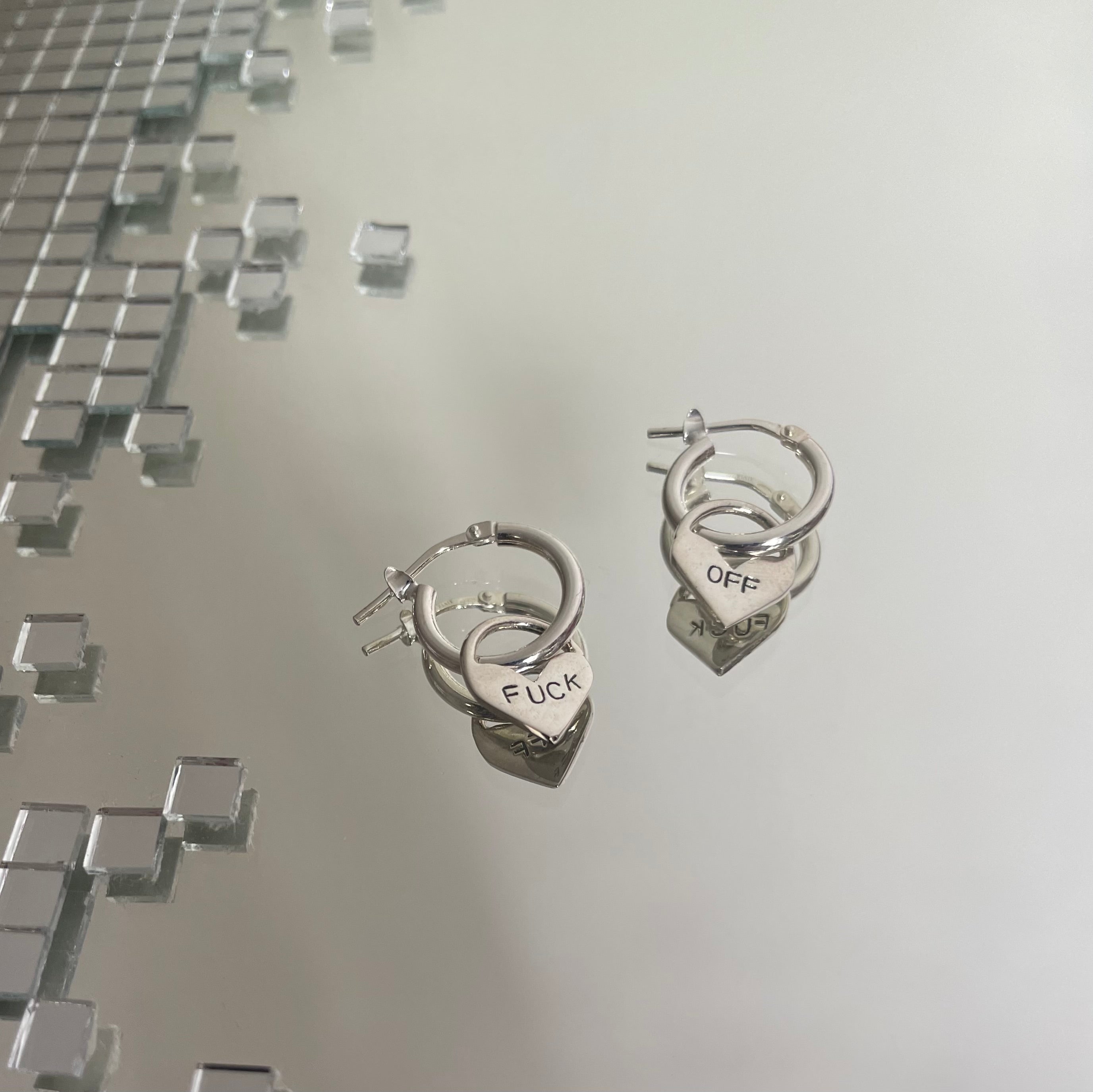 Boucles D'oreilles F**k Off